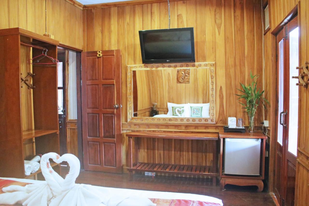Apple Guesthouse Luangprabang Kültér fotó